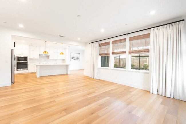 Building Photo - 7511 Amonde Wy