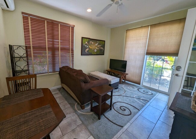 Building Photo - 170 Kuli Puu St