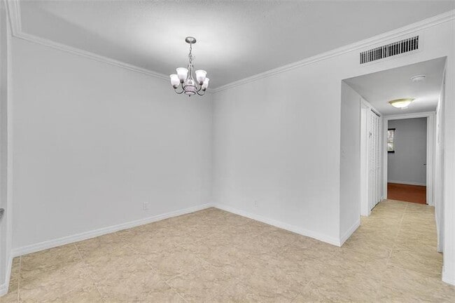 Building Photo - 2020 NE 56th St