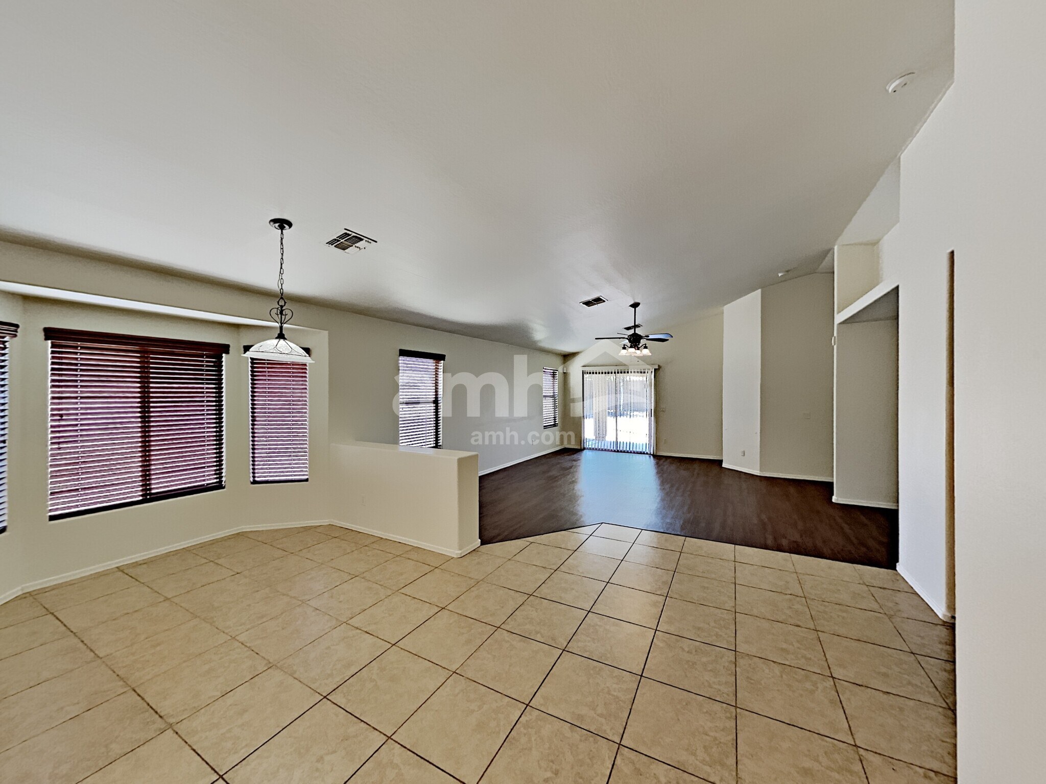 Building Photo - 3207 S 94th Ave