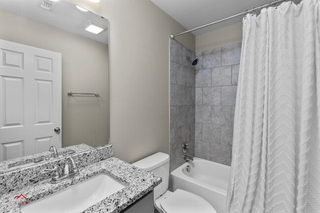 Building Photo - 608 Labarre Ln
