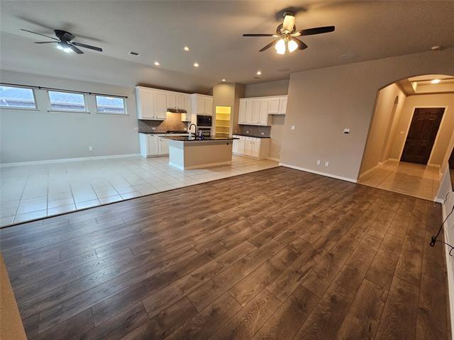 Building Photo - 6005 Fremont Dr