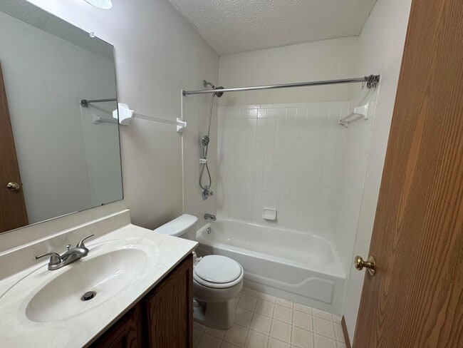 Building Photo - 6064 Innovation Dr