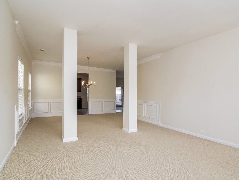 Building Photo - 4215 Pointe Vecchio Cir