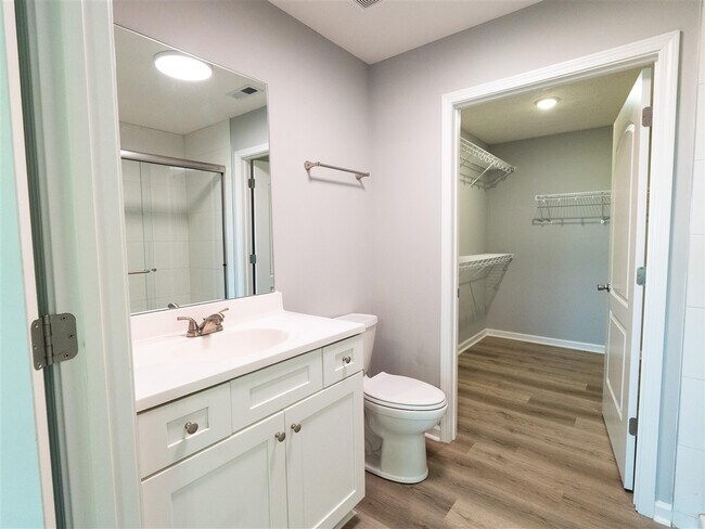 Building Photo - 675 Denver Cir