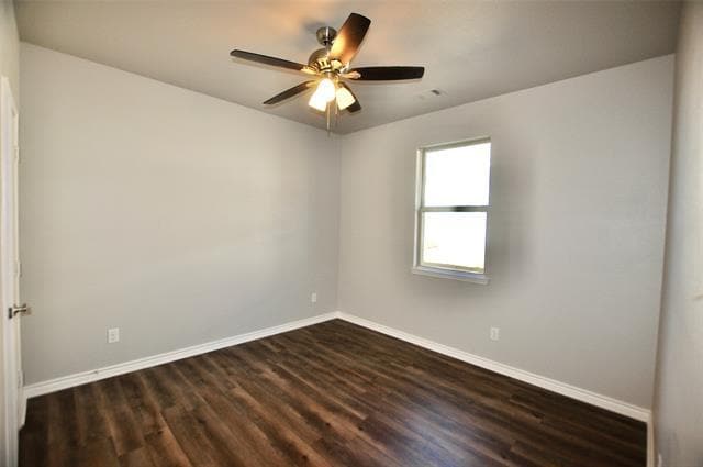 Building Photo - 1114 Story Book Ln