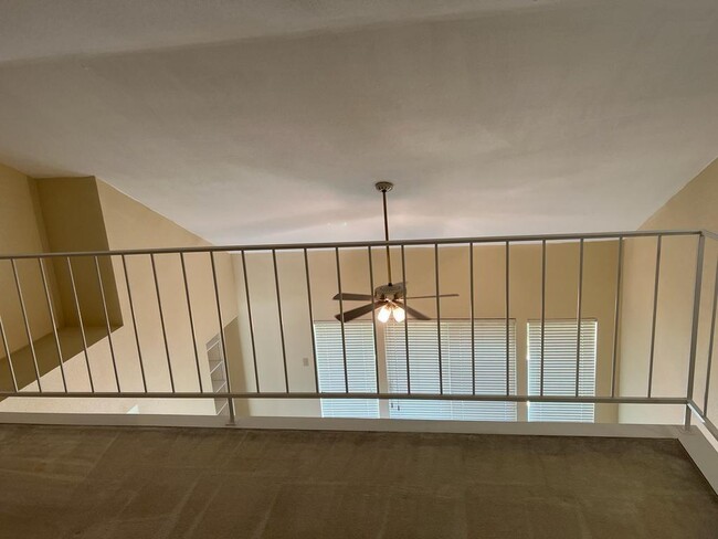 Building Photo - 14777 Wunderlich Dr