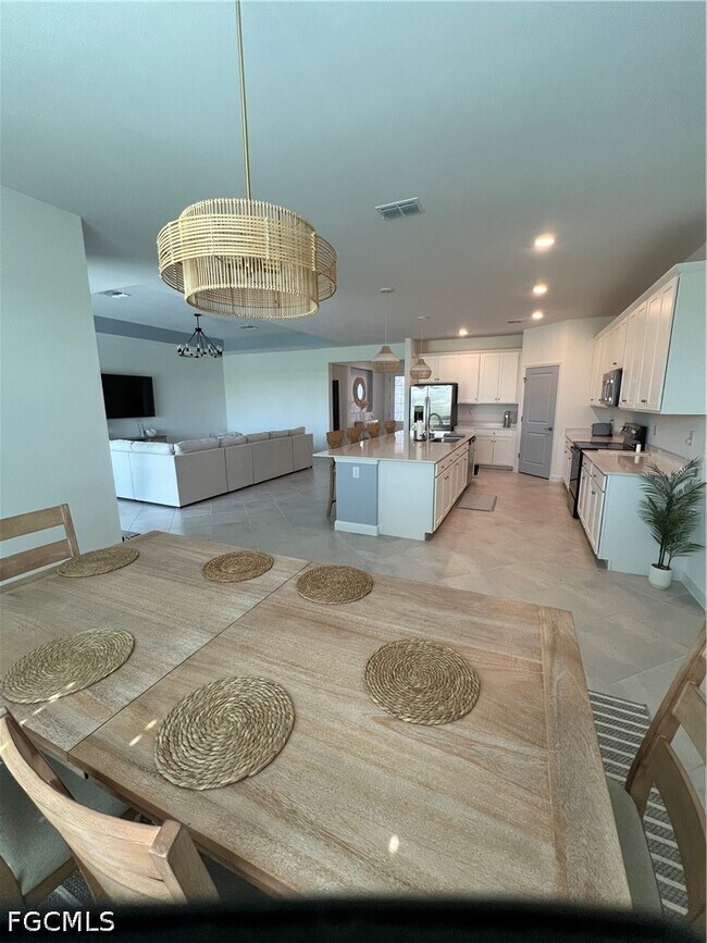 Building Photo - 20681 Copperhead Dr