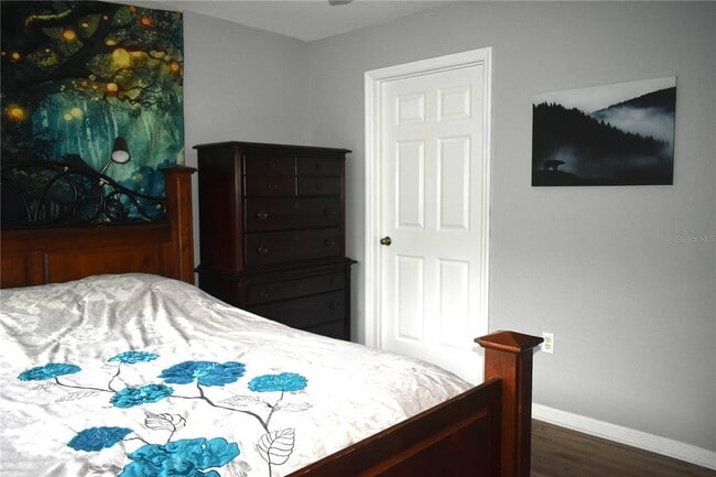 Building Photo - 9078 Lake Chase Island Way