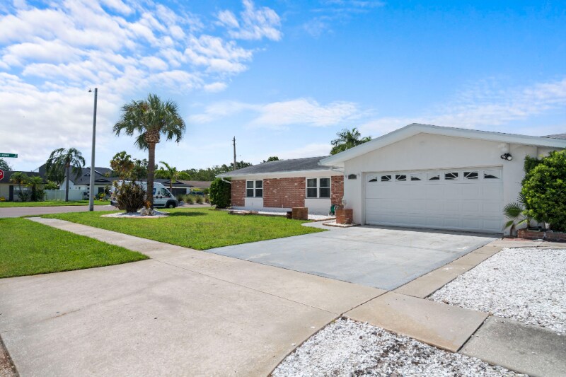 Building Photo - 8402 Lava Pl