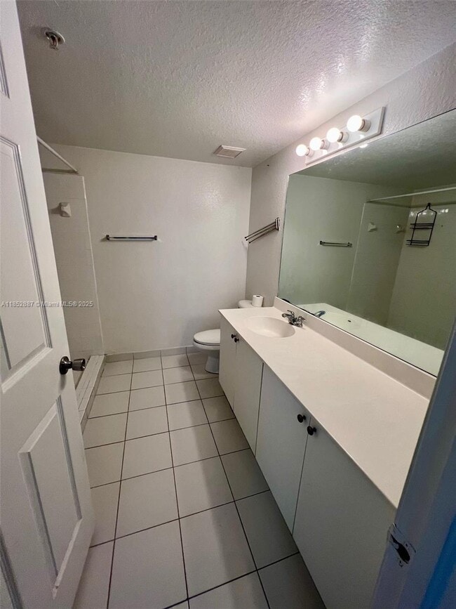 Building Photo - 15400 SW 284th St