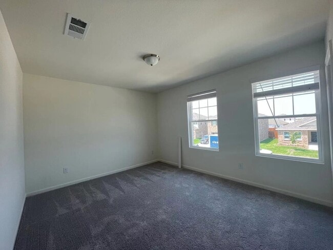 Building Photo - 10345 Castle Lyons Ln