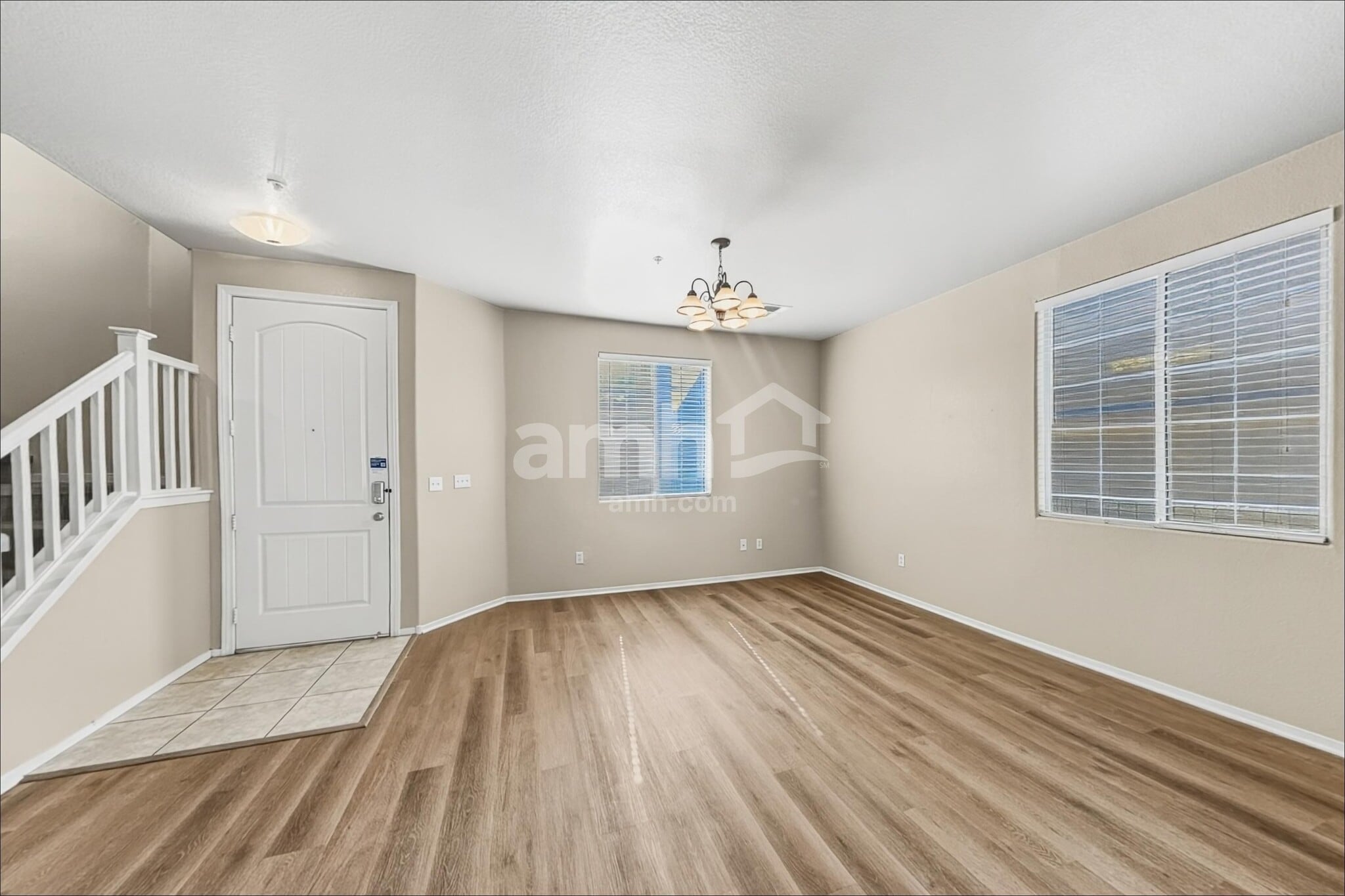 Building Photo - 10625 Mountain Stream Ct