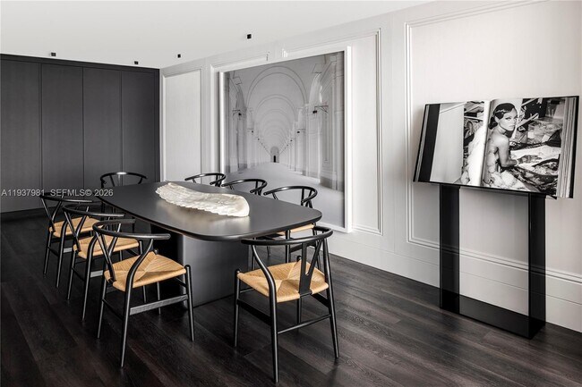 Building Photo - 1040 Biscayne Blvd