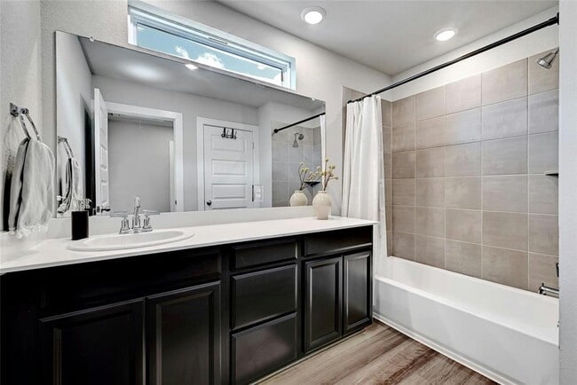 Building Photo - 7317 Travertine Spring Dr