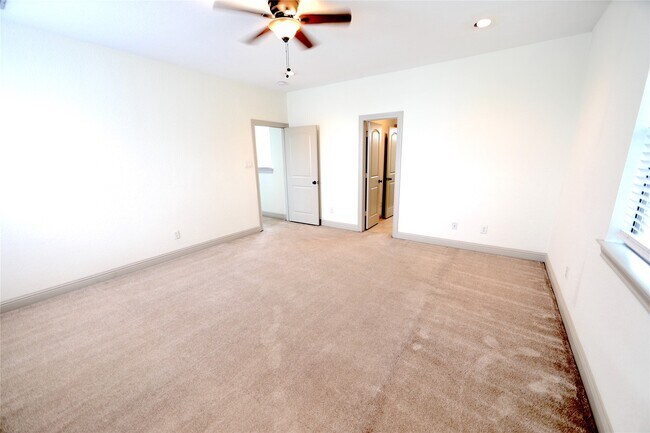 Building Photo - 4514 Inker St