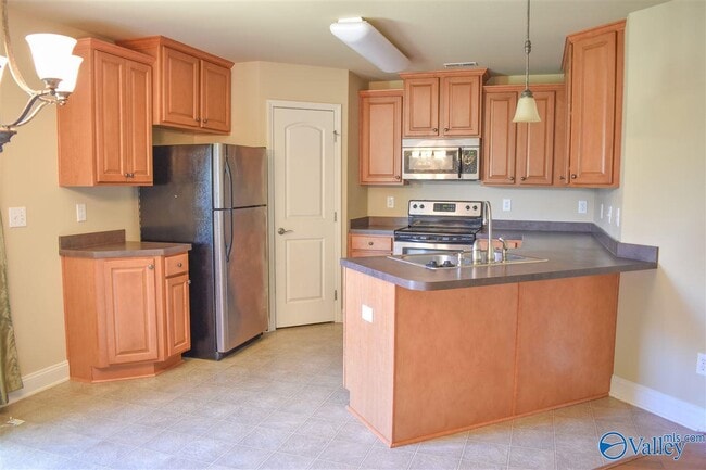 Building Photo - 226 Fields Pond Dr