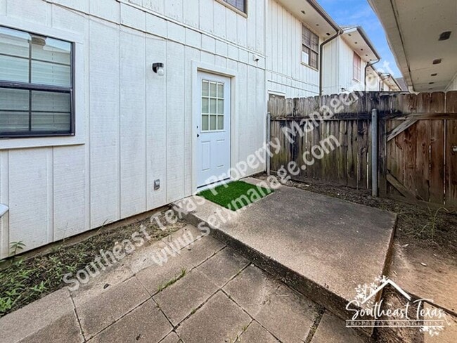 Building Photo - 4127 Arthur Ln