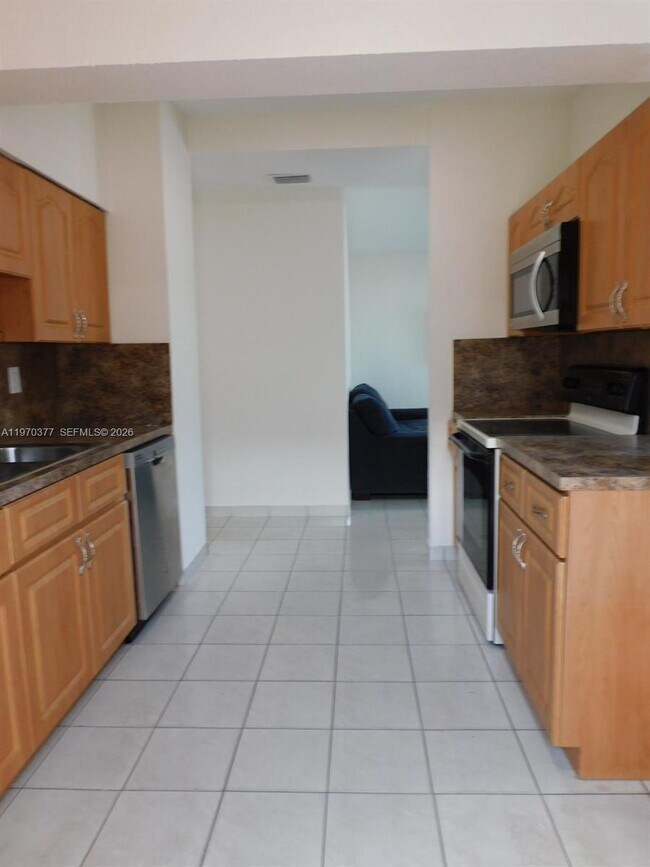 Building Photo - 620 NW 58th Ct