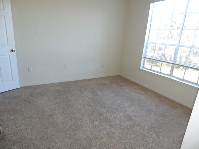 Building Photo - 2 Bed 2 Bath Condo In Plantation Park Near...