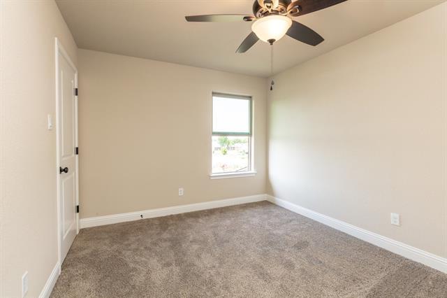 Building Photo - 813 Jameson St