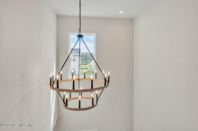 Building Photo - 158 Liberty Bell Rd