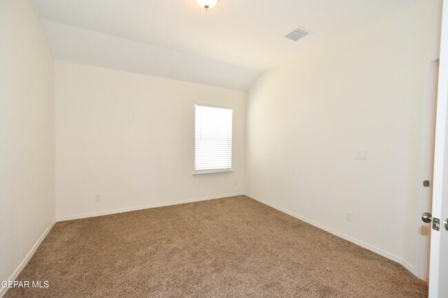 Building Photo - 1253 Indigo Sky St