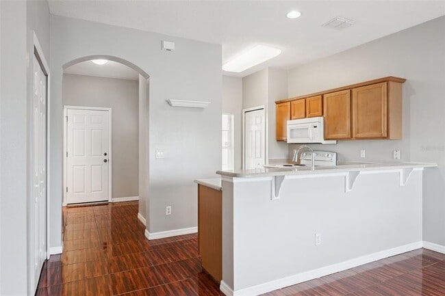 Building Photo - 3757 Clubside Pointe Dr