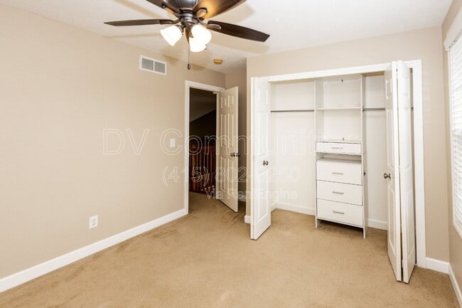 Building Photo - 8240 Talbot Cir