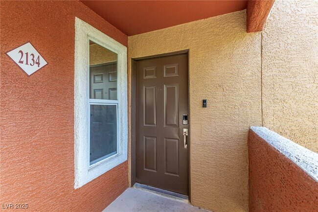 Building Photo - 8101 W Flamingo Rd