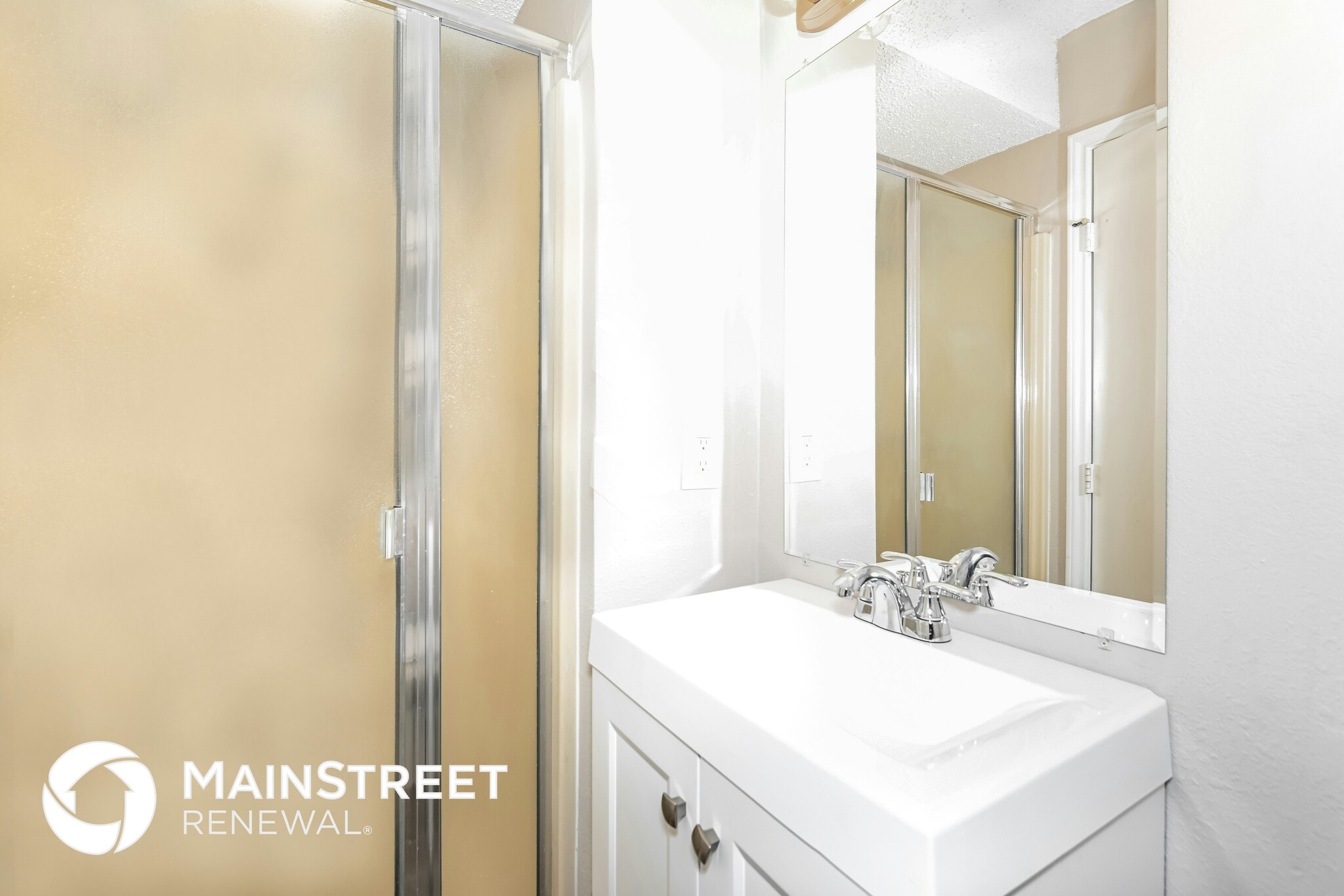 Building Photo - 1028 Eastridge Cir