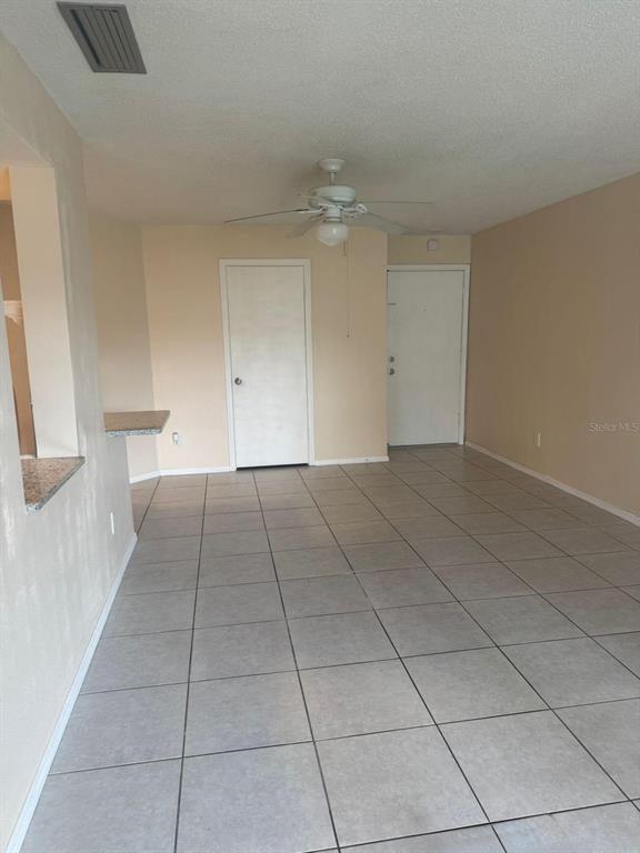 Building Photo - 3863 Atrium Dr