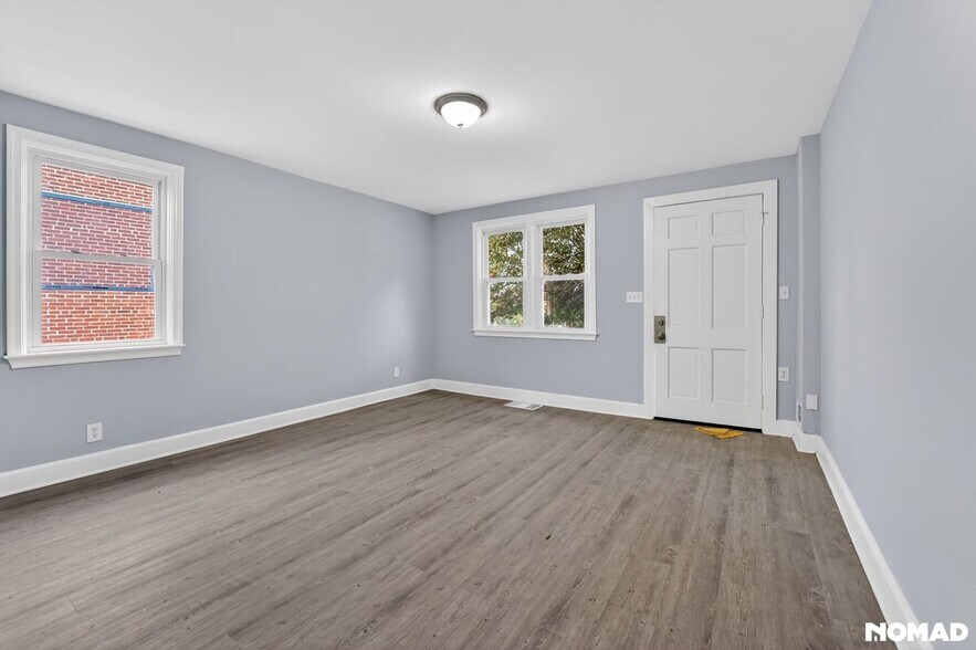 Building Photo - 8550 Oakleigh Rd