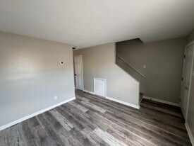 Building Photo - 4206 Delbert Ave