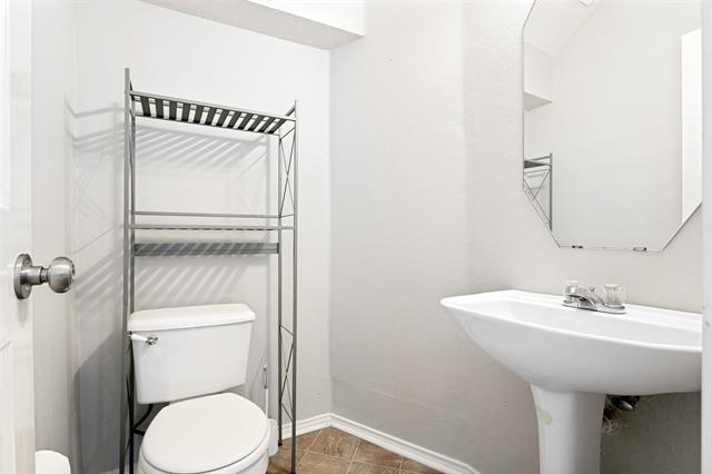 Building Photo - 6722 Conestoga Dr