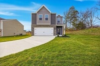 Building Photo - 702 Saulsbury Ln