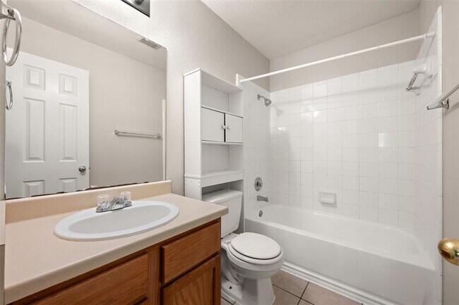 Building Photo - 1720 Constantino Cir