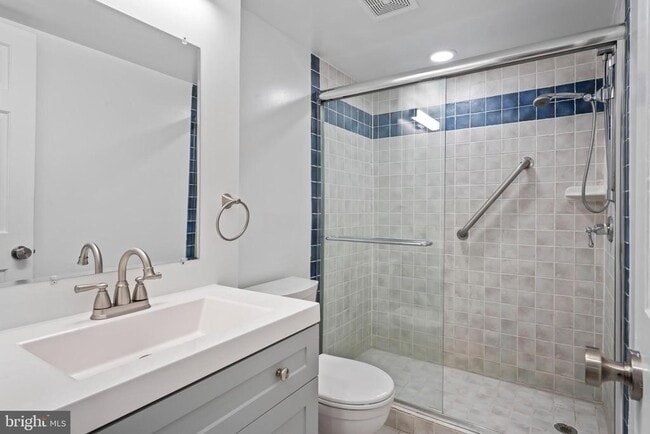 Building Photo - 12629 Fantasia Dr