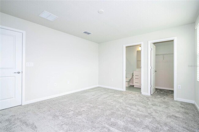 Building Photo - 17297 Cagan Crossings Blvd