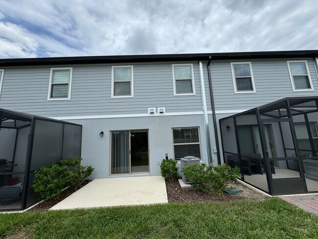 Building Photo - 3 BD/2.5 BA Home, Modern Elegance Meets Ev...