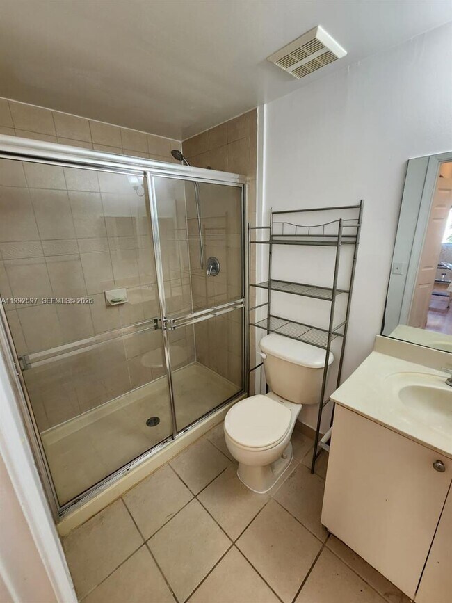 Building Photo - 11060 SW 196th St