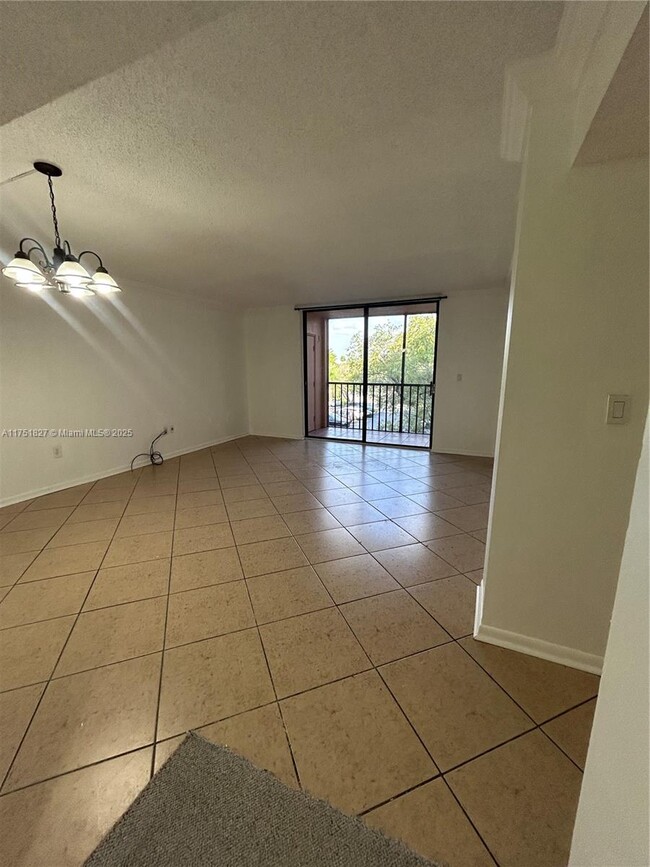 Building Photo - 8730 SW 133rd Avenue Rd