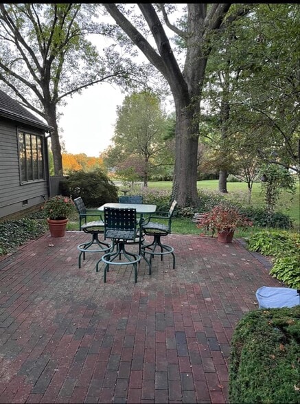 Building Photo - 3209 Maple Hill Ln