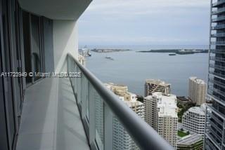 Building Photo - 475 Brickell Ave