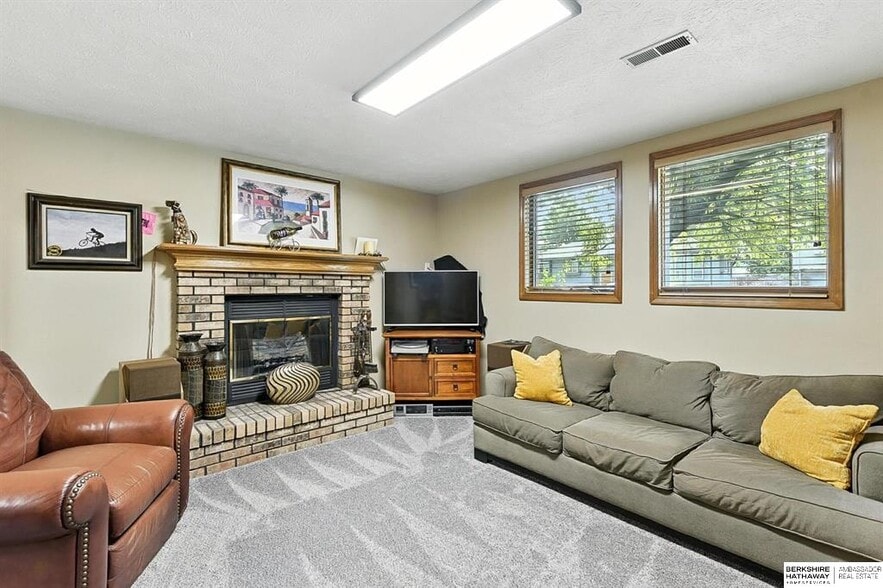 Building Photo - 1516 N 144th Avenue Cir