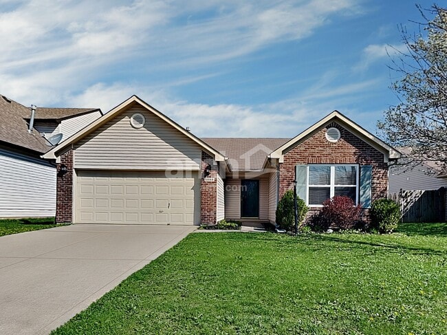 Building Photo - 10848 Roundtree Rd