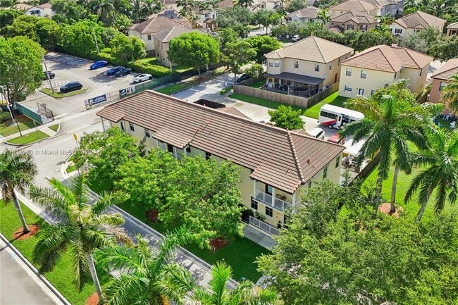 Building Photo - 24313 SW 115 Ct