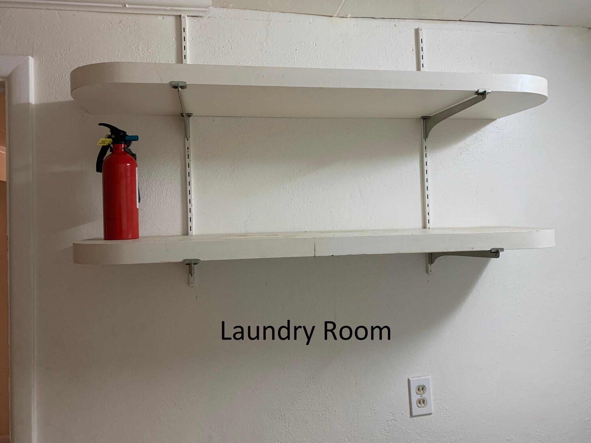 Building Photo - 3251 Sheridan Blvd