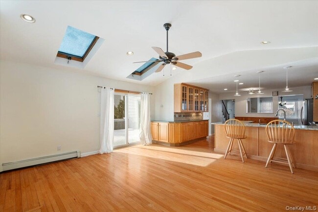 Building Photo - 48 Madison Rd