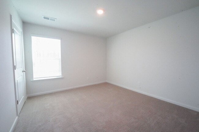 Building Photo - Available Soon!